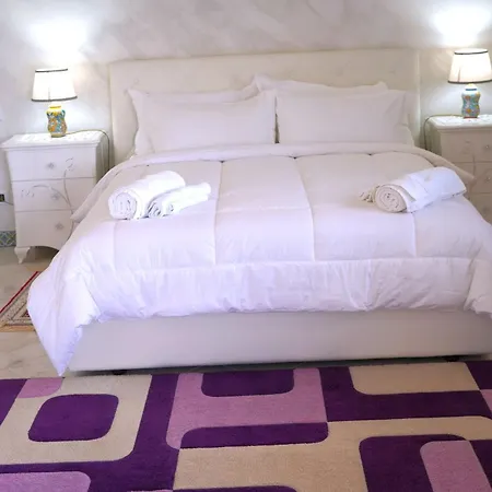 Del Sole E Delle Stelle Bed & Breakfast 4*