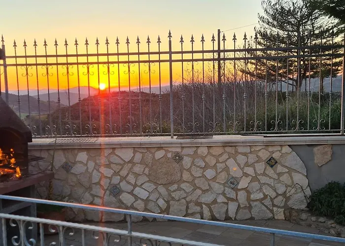 Del Sole E Delle Stelle Gæstehus Enna